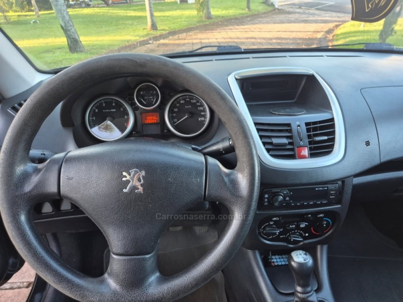 207 1.4 XR 8V FLEX 4P MANUAL - 2012 - NãO-ME-TOQUE