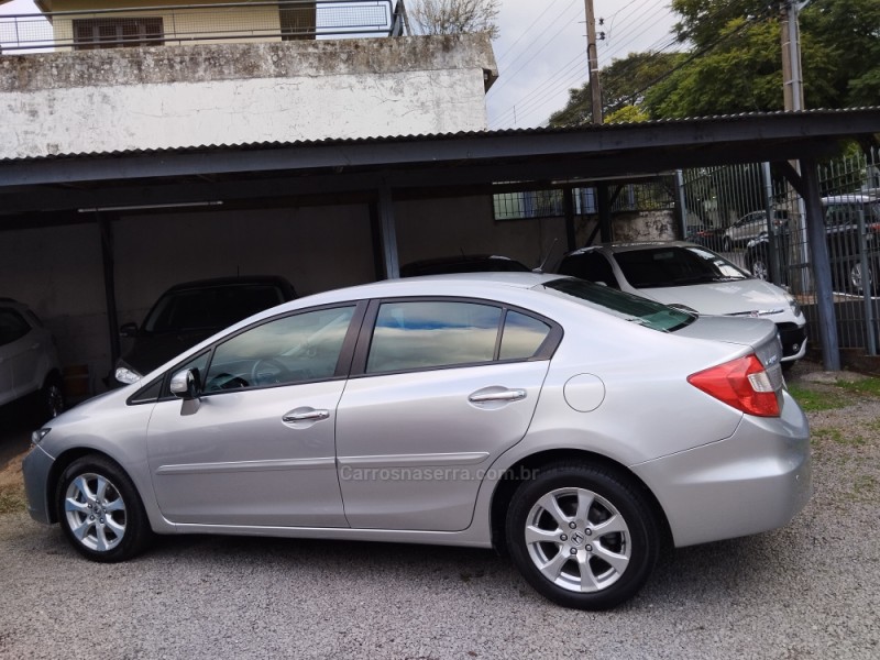 CIVIC 2.0 EXR 16V FLEX 4P AUTOMÁTICO - 2014 - FARROUPILHA