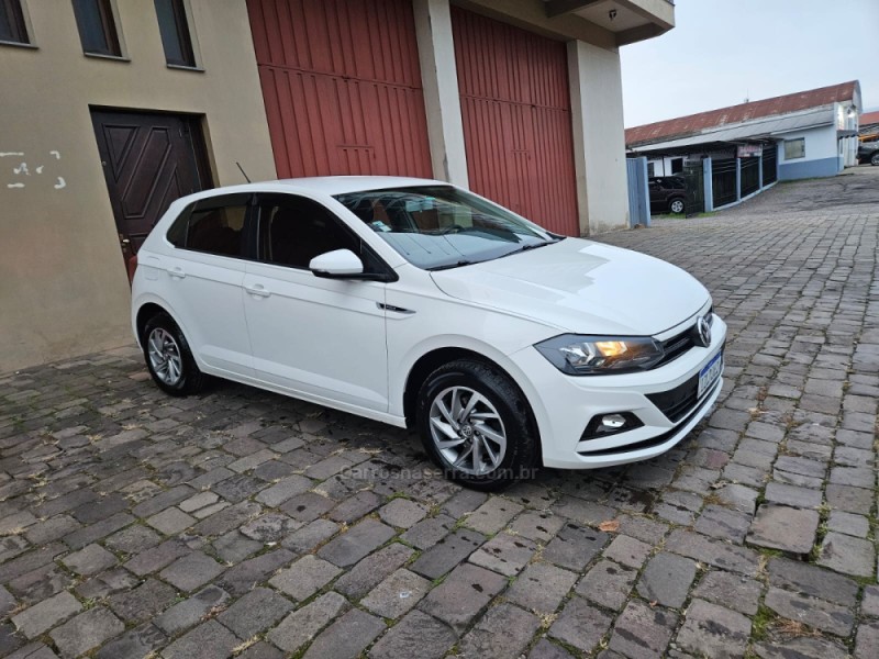 POLO 1.0	200 TSI HIGHLINE AUTOMÁTICO  - 2020 - VERANóPOLIS