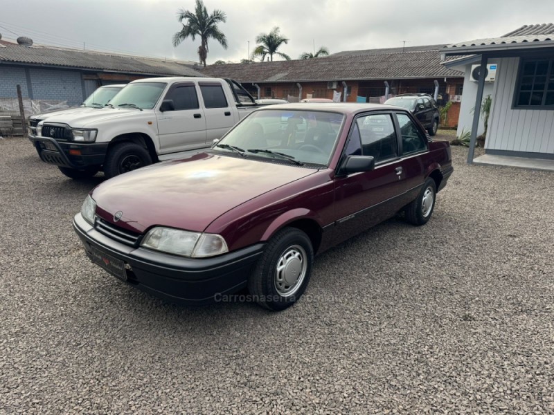 monza 1.8 sl 8v gasolina 2p manual 1993 igrejinha