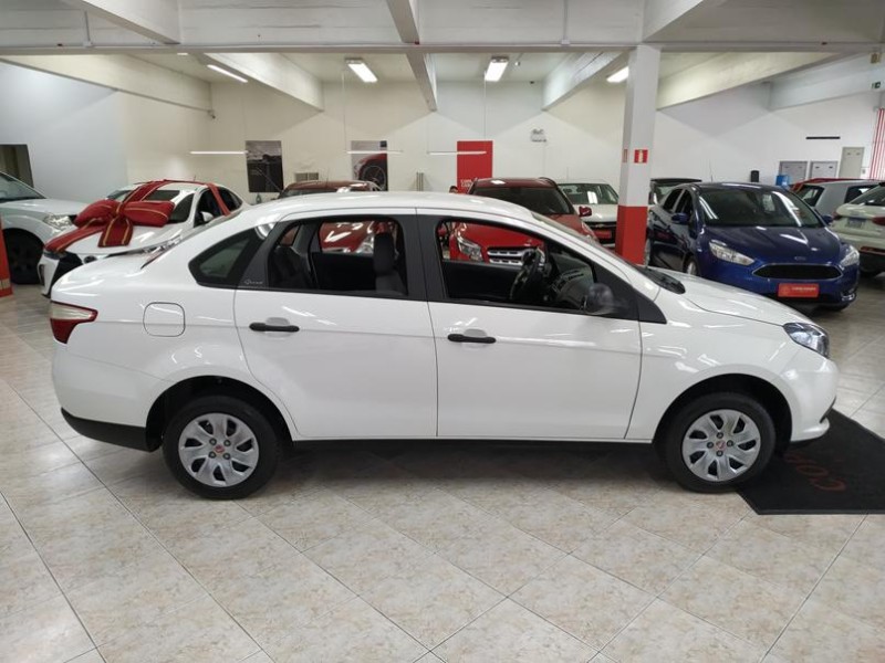 GRAND SIENA 1.0 ATTRACTIVE 8V FLEX 4P MANUAL - 2020 - CAXIAS DO SUL