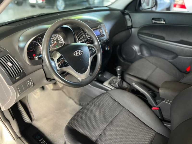 I30 2.0 MPI 16V GASOLINA 4P MANUAL - 2011 - CAXIAS DO SUL