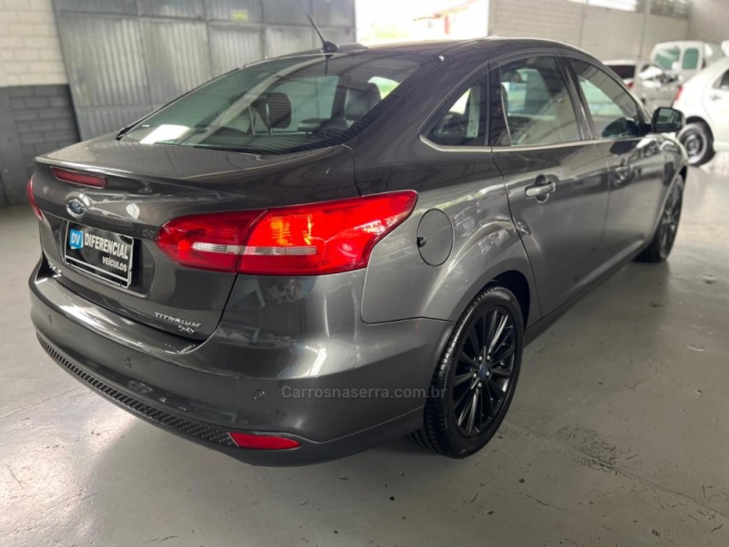 FOCUS 2.0 TITANIUM PLUS SEDAN 16V FLEX 4P AUTOMÁTICO - 2016 - CAXIAS DO SUL