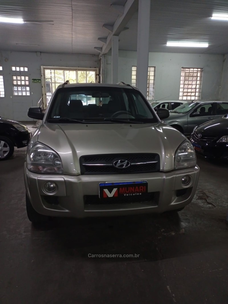 TUCSON 2.0 MPFI GL 16V 143CV 2WD GASOLINA 4P AUTOMÁTICO - 2008 - BENTO GONçALVES
