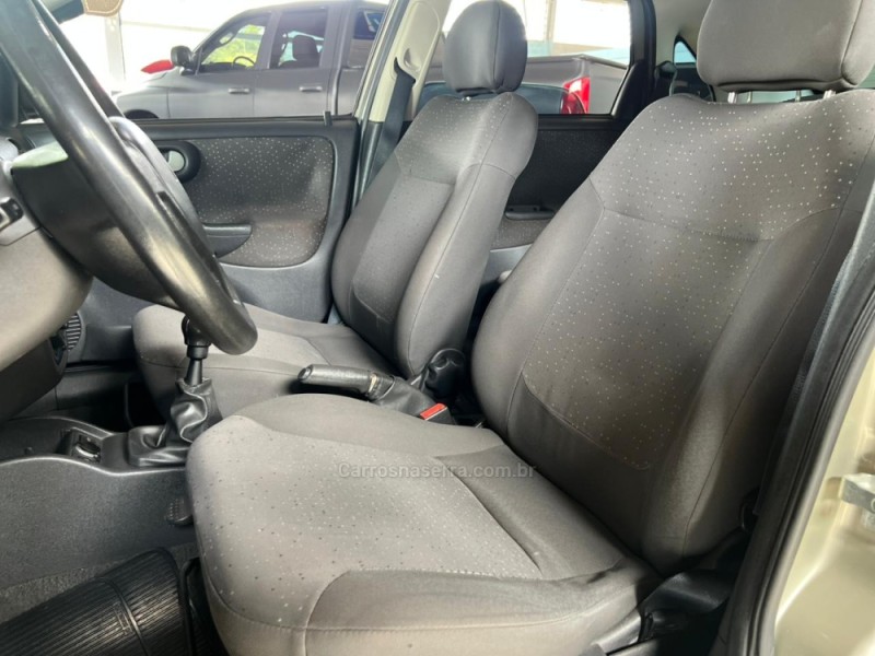 CORSA 1.4 MPFI PREMIUM SEDAN 8V FLEX 4P MANUAL - 2010 - CAXIAS DO SUL