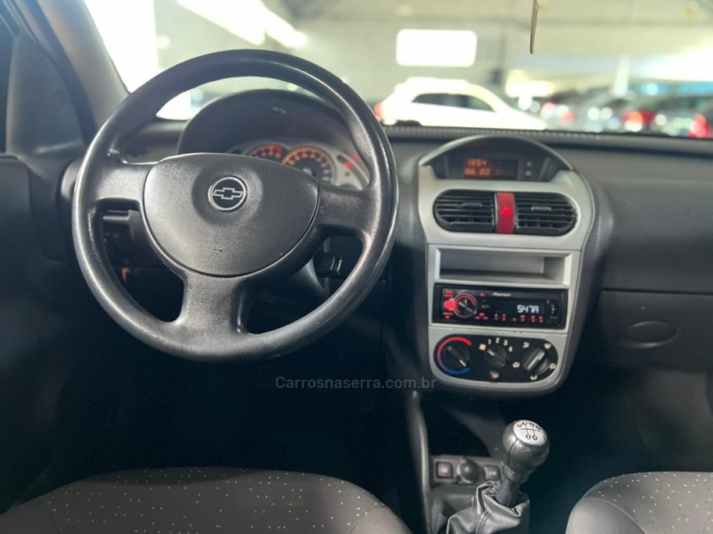 CORSA 1.4 MPFI PREMIUM SEDAN 8V FLEX 4P MANUAL - 2010 - CAXIAS DO SUL
