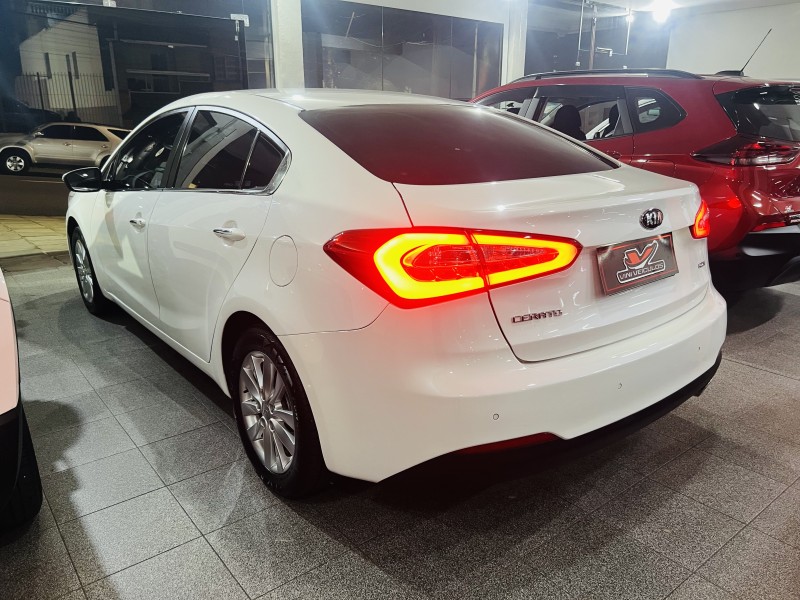 CERATO 1.6 SX3 16V FLEX 4P AUTOMÁTICO - 2015 - CAXIAS DO SUL