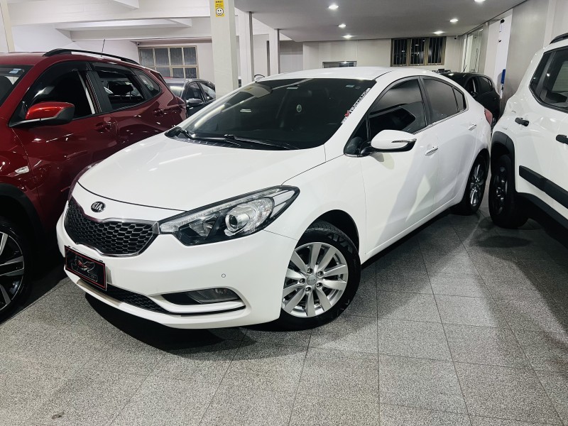 cerato 1.6 sx3 16v flex 4p automatico 2015 caxias do sul