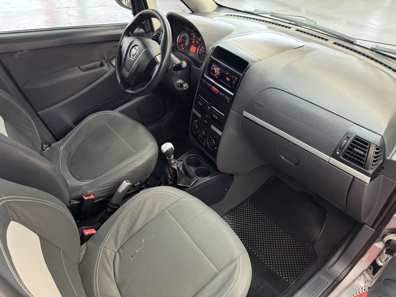 IDEA 1.4 MPI ATTRACTIVE 8V FLEX 4P MANUAL - 2011 - CAXIAS DO SUL