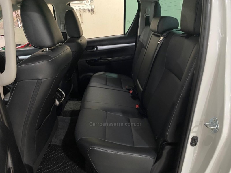 HILUX 2.8 SRX 4X4 CD 16V DIESEL 4P AUTOMÁTICO - 2022 - LAJEADO