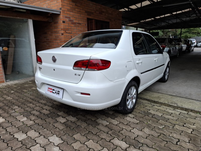 SIENA 1.4 MPI EL 8V FLEX 4P MANUAL - 2011 - GARIBALDI