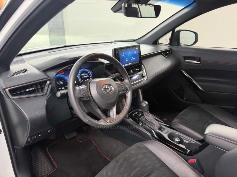 COROLLA 2.0 CROSS GR-S 16V FLEX 4P AUTOMÁTICO - 2025 - PORTO ALEGRE