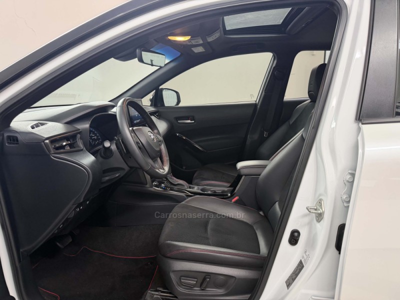 COROLLA 2.0 CROSS GR-S 16V FLEX 4P AUTOMÁTICO - 2025 - PORTO ALEGRE