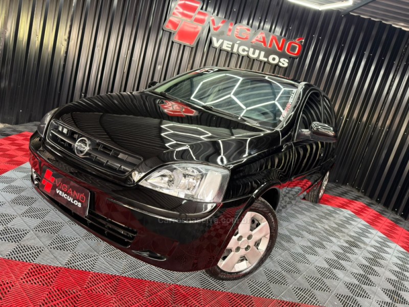 CORSA 1.8 MPFI 8V FLEX 4P MANUAL - 2003 - CAXIAS DO SUL