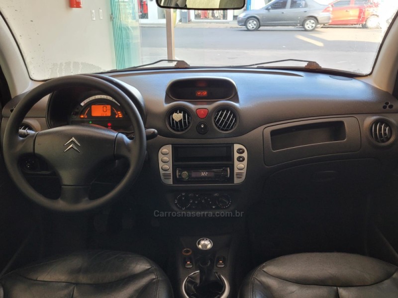 C3 1.4 I GLX 8V FLEX 4P MANUAL - 2010 - CANELA