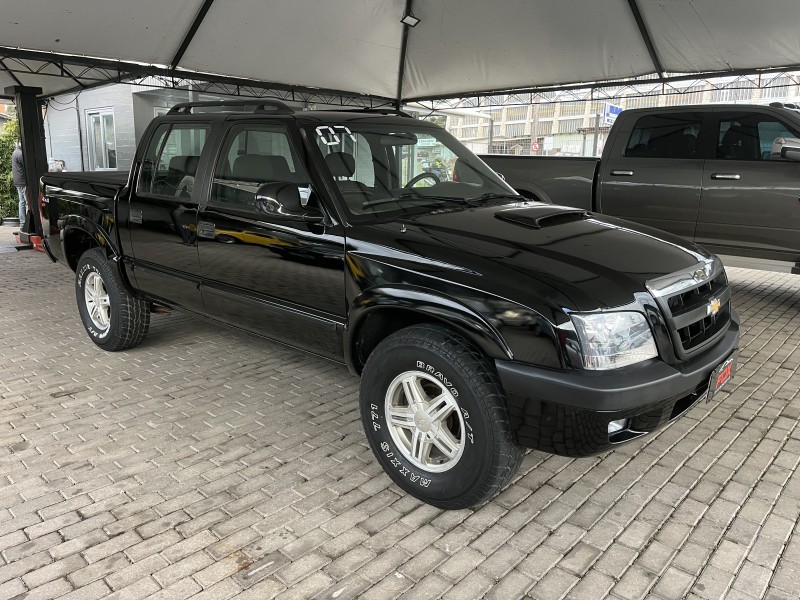 S10 2.8 EXECUTIVE 4X4 CD 12V TURBO INTERCOOLER DIESEL 4P MANUAL - 2007 - CAXIAS DO SUL