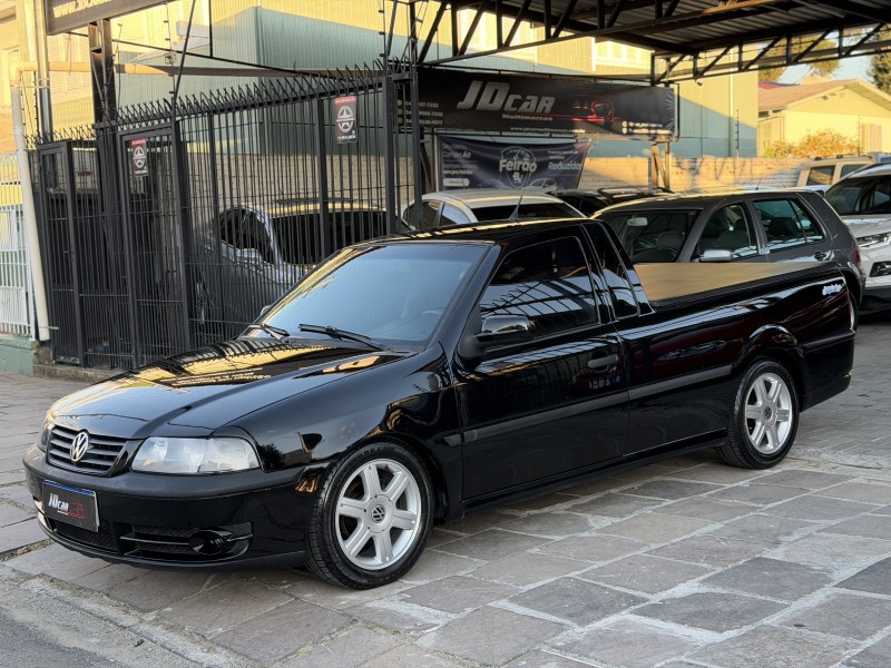 SAVEIRO 1.6 MI SUPER SURF CS 8V GASOLINA 2P MANUAL G.III - 2005 - CAXIAS DO SUL
