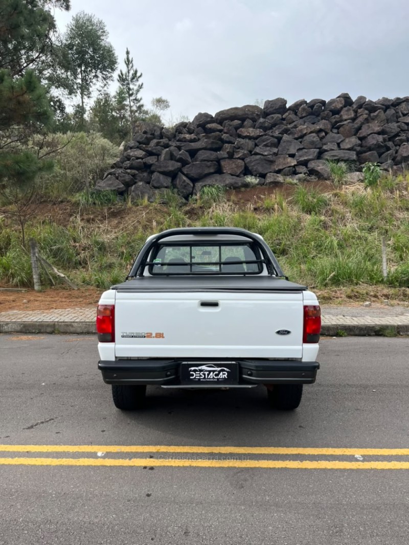 RANGER 2.8 XL 4X2 CD 8V TURBO INTERCOOLER DIESEL 4P MANUAL - 2003 - CAXIAS DO SUL