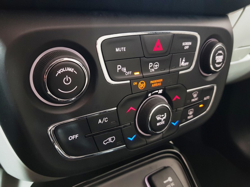 COMPASS 2.0 16V FLEX LIMITED AUTOMÁTICO - 2018 - CAXIAS DO SUL