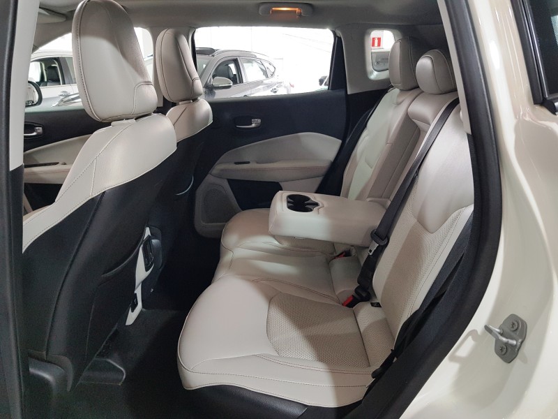 COMPASS 2.0 16V FLEX LIMITED AUTOMÁTICO - 2018 - CAXIAS DO SUL