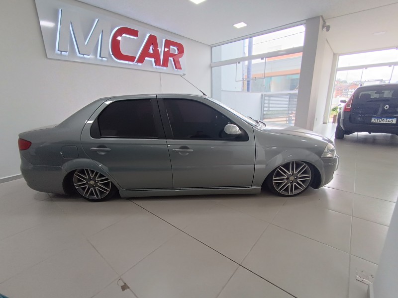 SIENA 1.0 MPI EL CELEBRATION 8V FLEX 4P MANUAL - 2012 - FLORES DA CUNHA