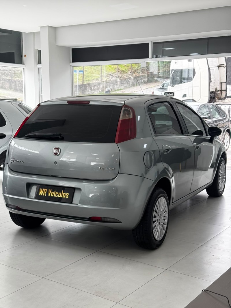 PUNTO 1.4 ELX 8V FLEX 4P MANUAL - 2008 - BENTO GONçALVES
