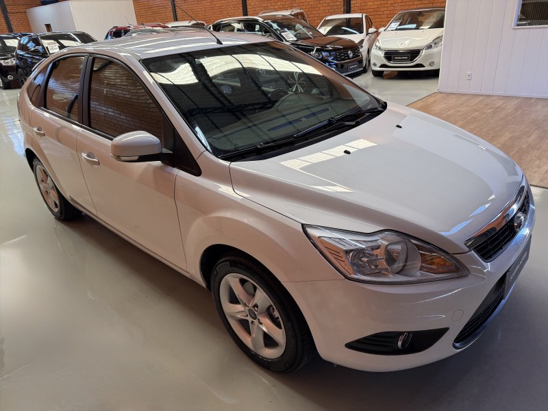 FOCUS 2.0 GLX 16V FLEX 4P MANUAL - 2012 - BENTO GONçALVES