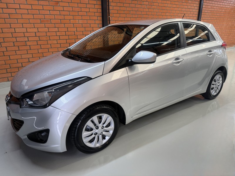 HB20 1.6 COMFORT 16V FLEX 4P MANUAL