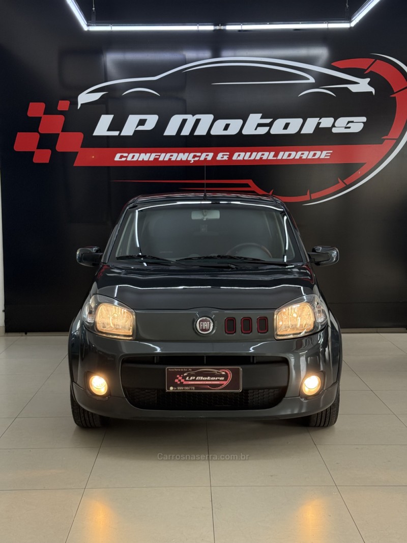 UNO 1.4 EVO SPORTING 8V FLEX 4P MANUAL - 2013 - FARROUPILHA