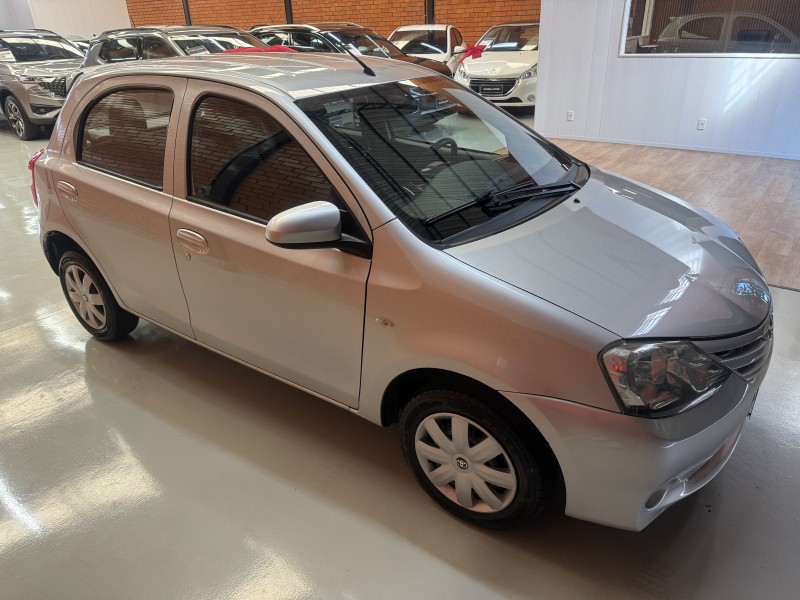 ETIOS 1.3 X 16V FLEX 4P MANUAL - 2016 - BENTO GONçALVES