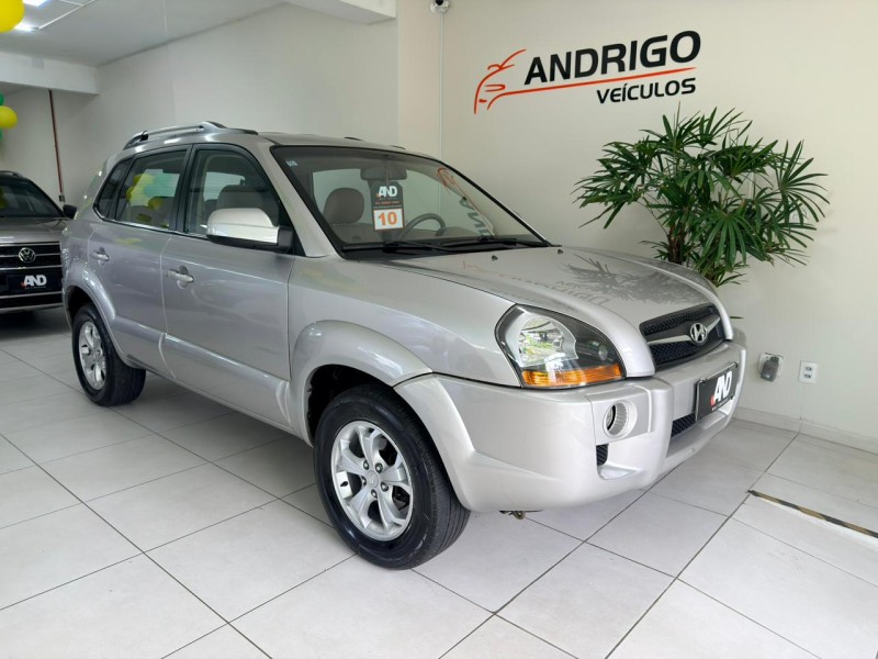 tucson 2.0 mpfi gl 16v 142cv 2wd gasolina 4p manual 2010 caxias do sul