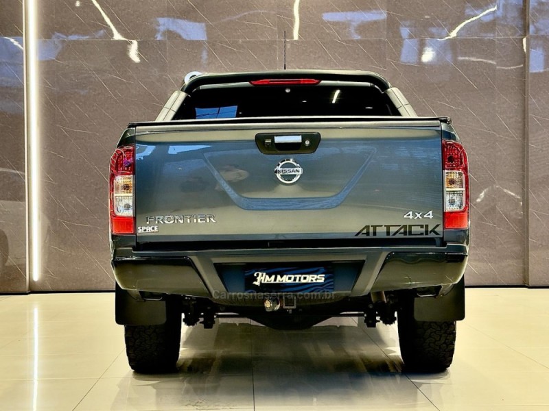 FRONTIER 2.3 ATTACK 4X4 CD BI-TURBO DIESEL 4P AUTOMÁTICO - 2021 - CAXIAS DO SUL