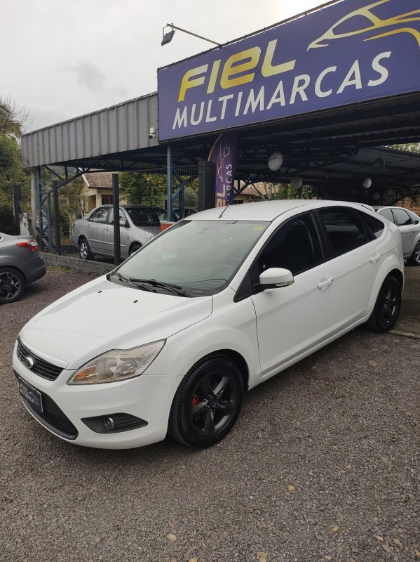 focus 1.6 se 16v flex 4p manual 2012 vale real