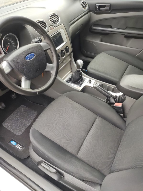 FOCUS 1.6 SE 16V FLEX 4P MANUAL - 2012 - VALE REAL
