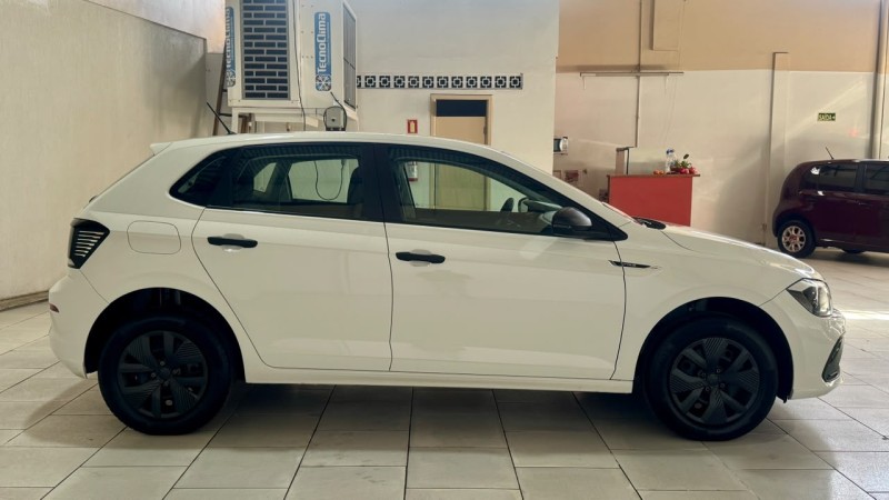 POLO 1.0 MPI TRACK 4P MANUAL - 2024 - ESTâNCIA VELHA
