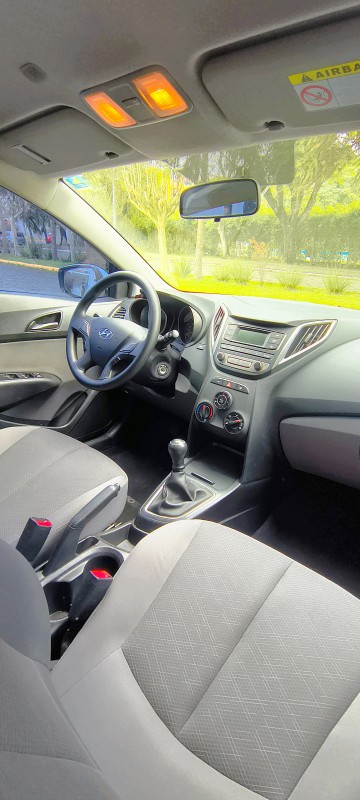 HB20S 1.0 COMFORT STYLE 12V FLEX 4P MANUAL - 2016 - FARROUPILHA
