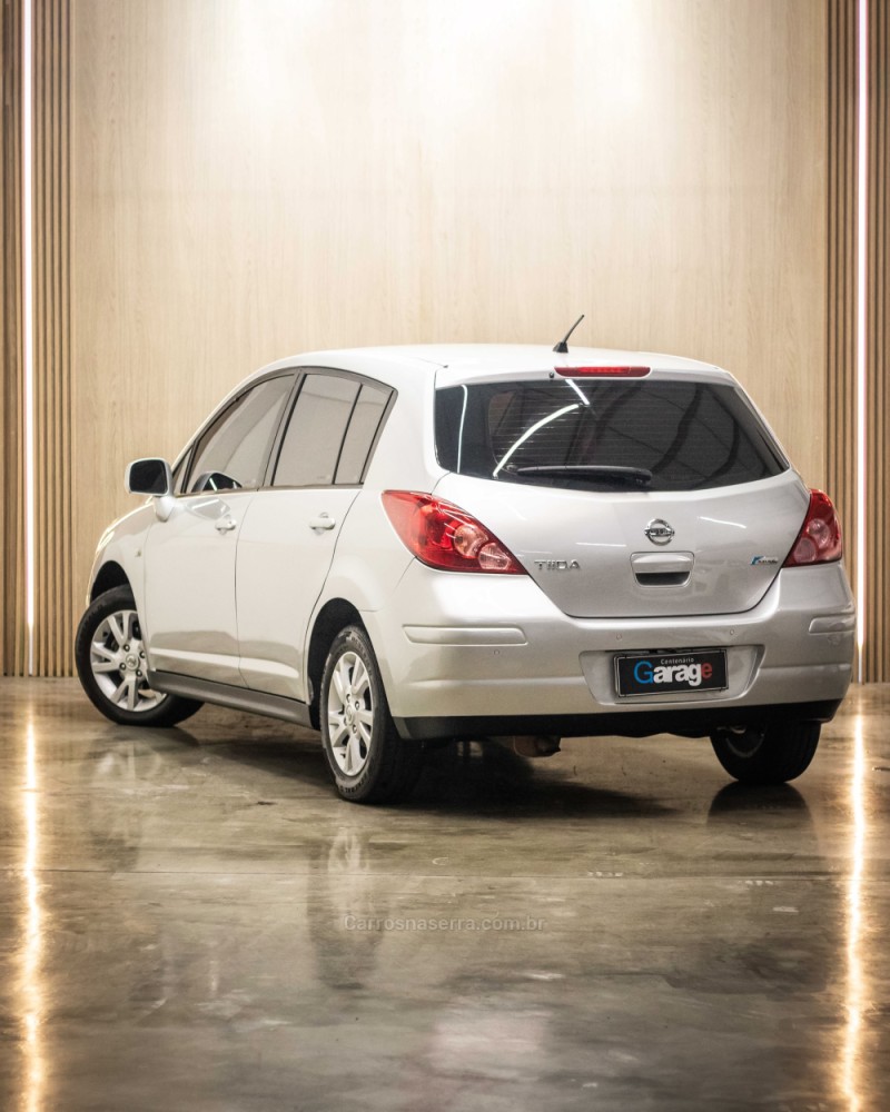 TIIDA 1.8 S 16V GASOLINA 4P MANUAL - 2012 - CAXIAS DO SUL