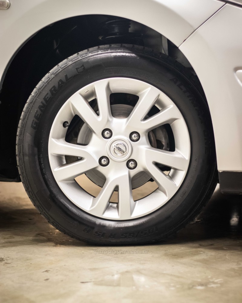 TIIDA 1.8 S 16V GASOLINA 4P MANUAL - 2012 - CAXIAS DO SUL