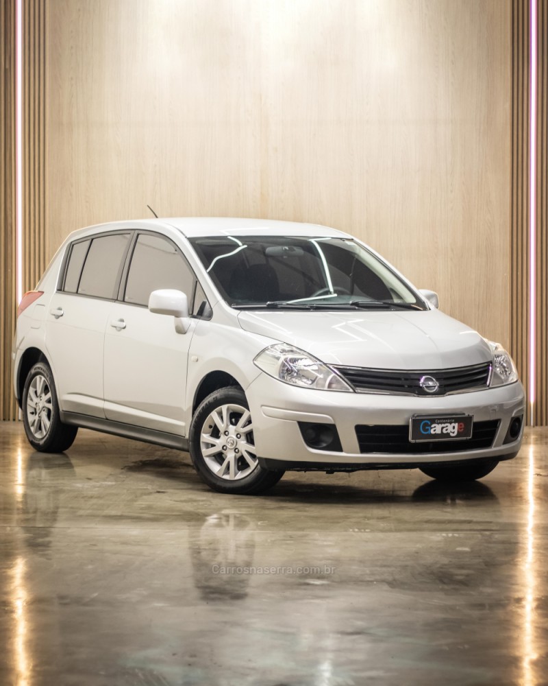 tiida 1.8 s 16v gasolina 4p manual 2012 caxias do sul