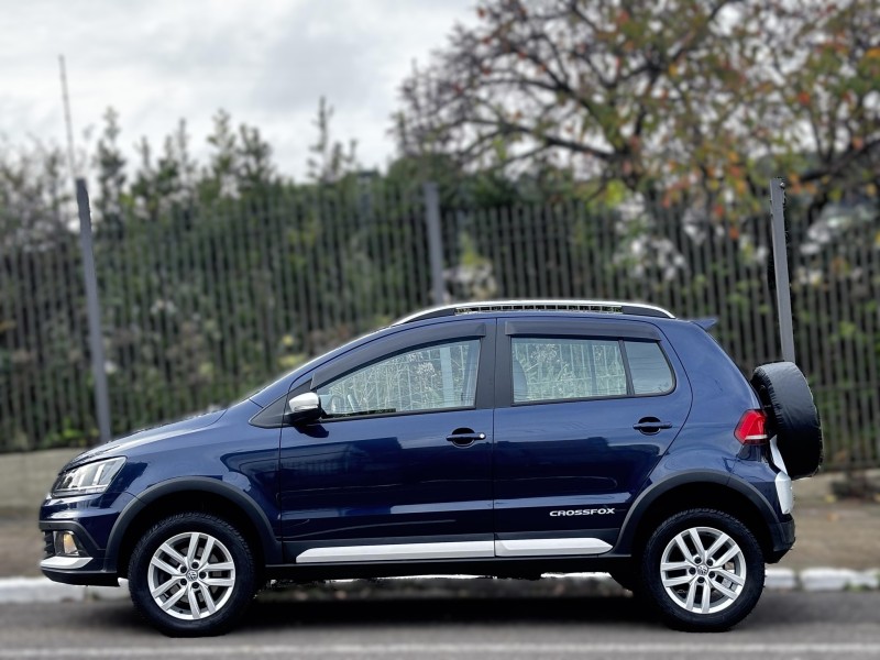 CROSSFOX 1.6 MSI FLEX 16V 4P MANUAL - 2016 - FARROUPILHA