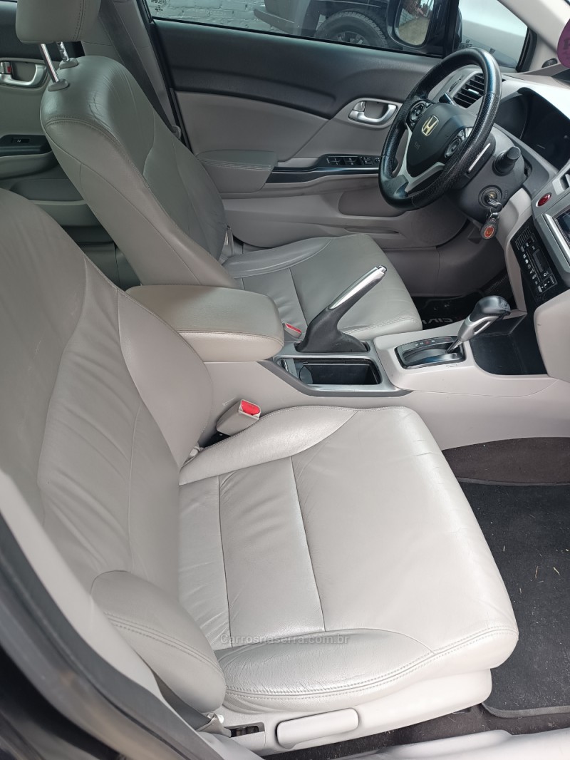CIVIC 1.8 LXL 16V FLEX 4P AUTOMÁTICO - 2012 - CAXIAS DO SUL