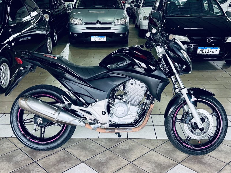 CB 300R ABS - 2011 - CAXIAS DO SUL