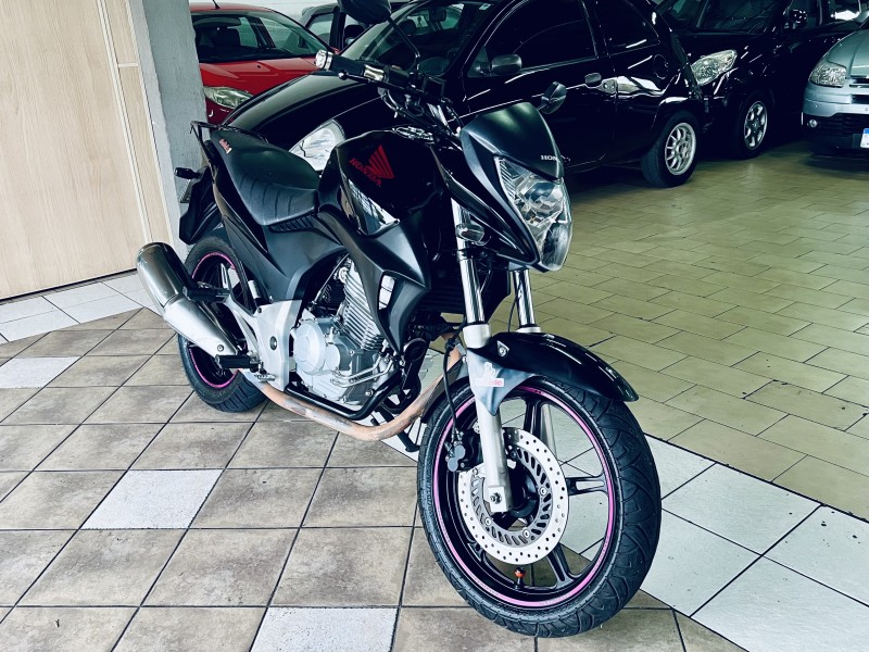 CB 300R ABS - 2011 - CAXIAS DO SUL