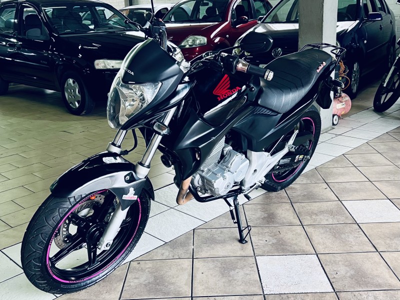 CB 300R ABS - 2011 - CAXIAS DO SUL