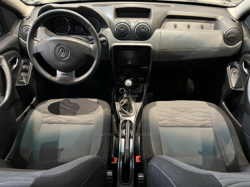 DUSTER 2.0 DYNAMIQUE 4X4 16V FLEX 4P MANUAL - 2013 - CAXIAS DO SUL