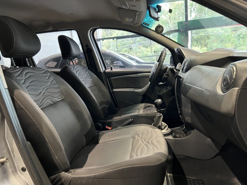 DUSTER 2.0 DYNAMIQUE 4X4 16V FLEX 4P MANUAL - 2013 - CAXIAS DO SUL