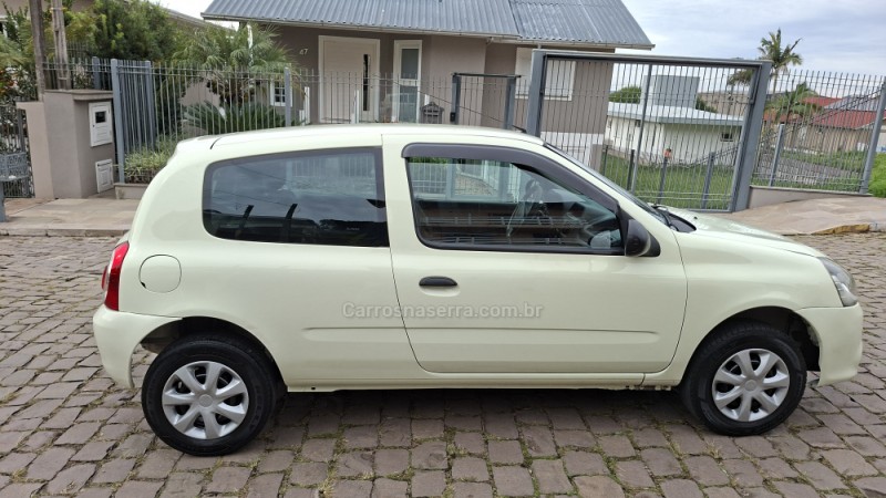 CLIO 1.0 AUTHENTIQUE 16V FLEX 2P MANUAL - 2014 - BENTO GONçALVES