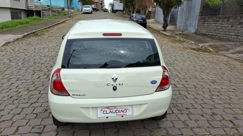 CLIO 1.0 AUTHENTIQUE 16V FLEX 2P MANUAL - 2014 - BENTO GONçALVES