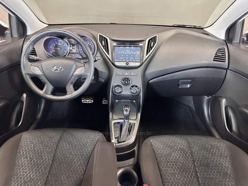 HB20X 1.6 16V STYLE FLEX 4P AUTOMÁTICO - 2017 - SAPIRANGA