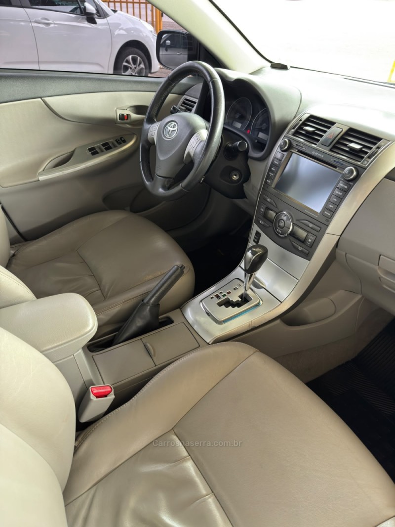 COROLLA 2.0 XEI 16V FLEX 4P AUTOMÁTICO - 2012 - CAXIAS DO SUL